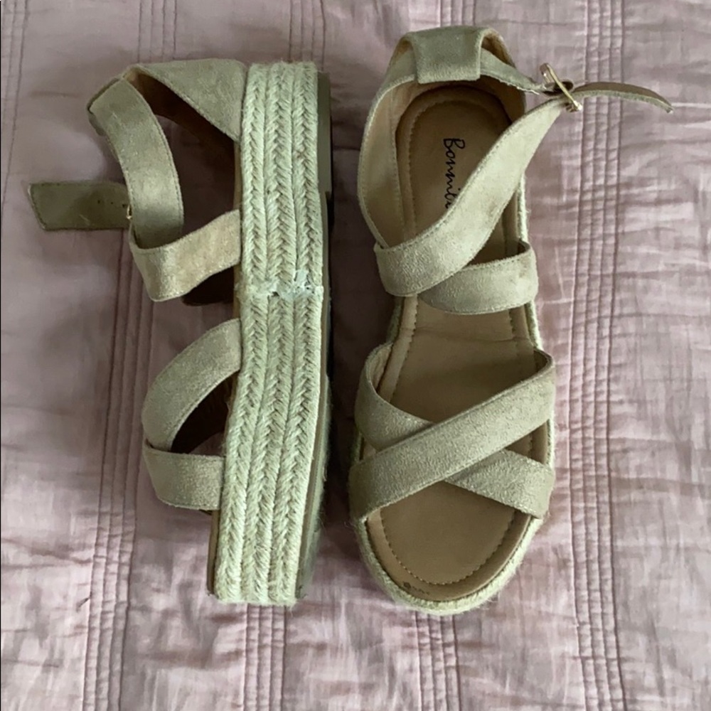 Platform Strapy Sandals - Picture 2 of 4